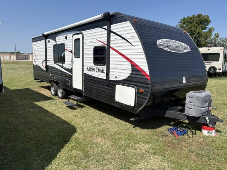 Used 2016 Dutchmen RV Aspen Trail 2760BHS for sale - spacious RV at Glenpool Camper Sales Tulsa Oklahoma