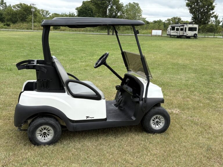 Used 2021 Club Car for sale - gallery image 1 at Glenpool Camper Sales Glenpool
