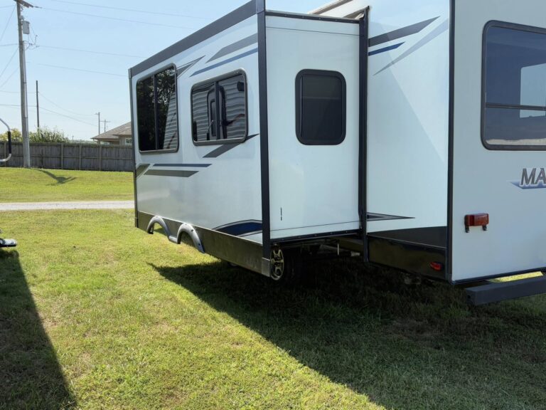 Used 2020 Heartland RV M27 in stock - gallery image 3 located in Glenpool Camper Sales Tulsa area