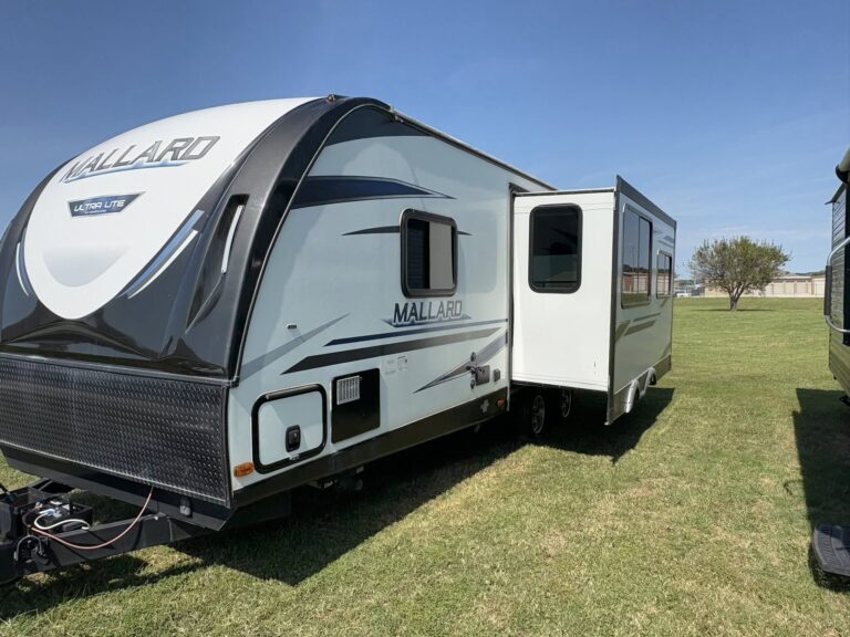 excellent Used 2020 Heartland RV M27 on sale - gallery image 4 available at Glenpool Camper Sales Tulsa area