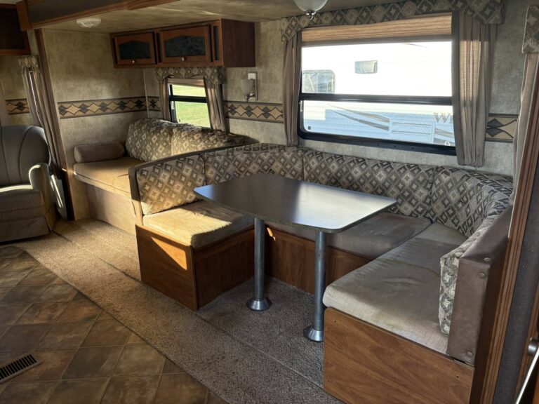 pristine Used 2011 ready for delivery - gallery image 6 from Glenpool Camper Sales Glenpool