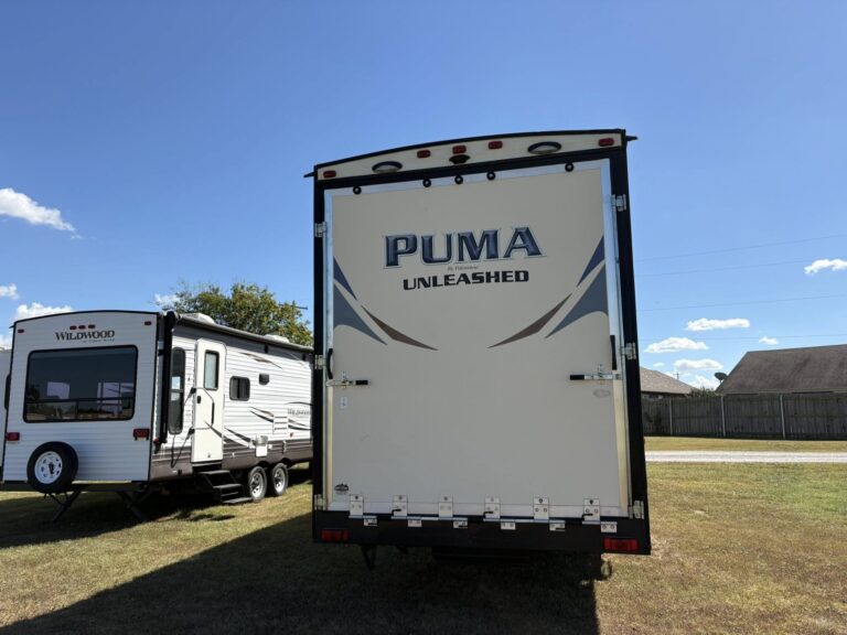 Used 2017 Palomino RV 373QSI for sale by dealer - gallery image 5 sold by Glenpool Camper Sales near Tulsa
