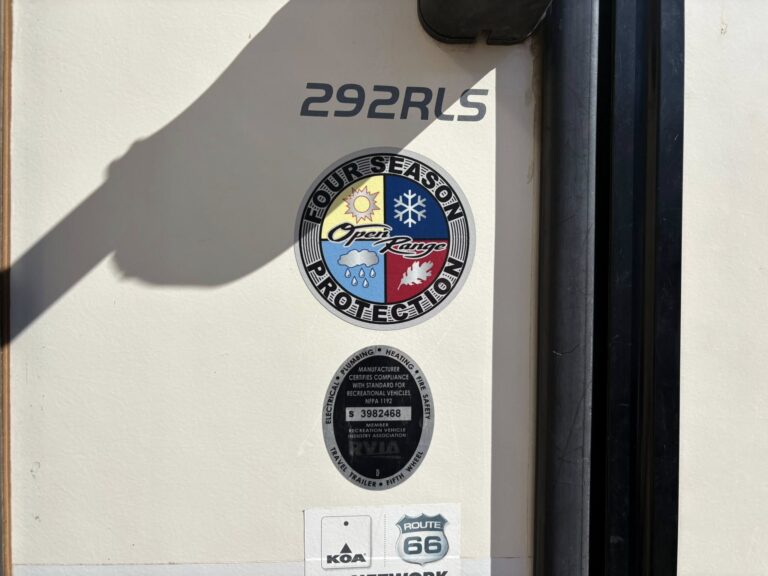 Used 2016 Highland Ridge RV 292RLS dealer inventory - gallery image 7 stocked at Glenpool Camper Sales near Tulsa