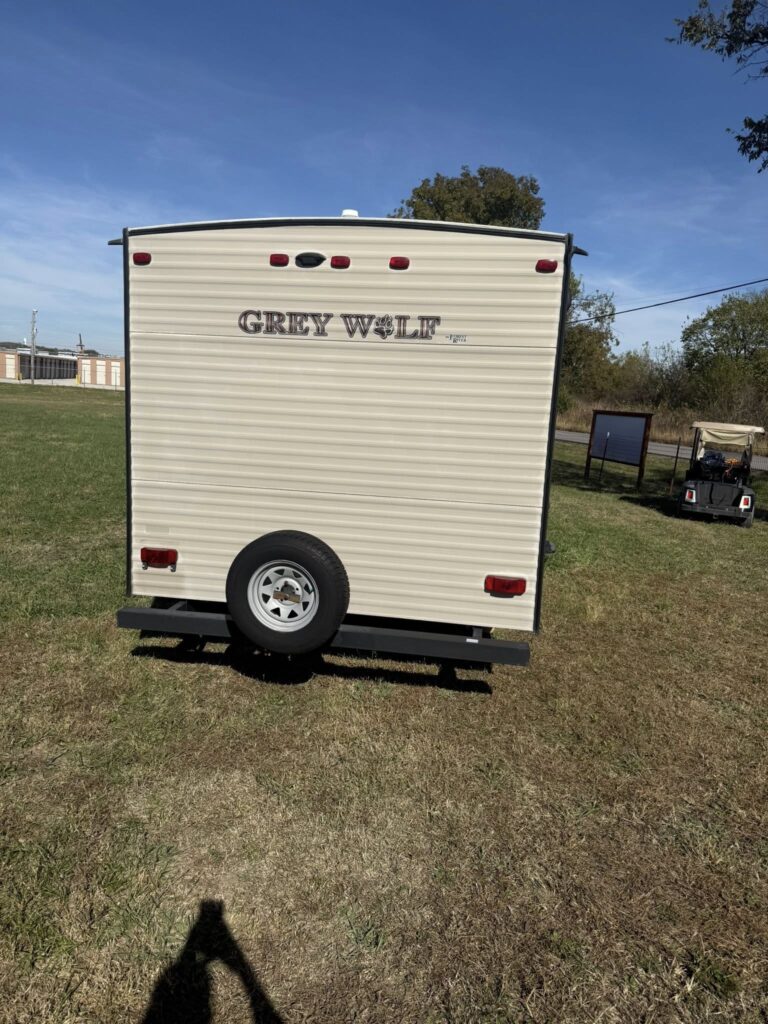 Used 2017 Forest River Cherokee 26BHSE for sale by dealer - gallery image 5 sold by Glenpool Camper Sales near Tulsa