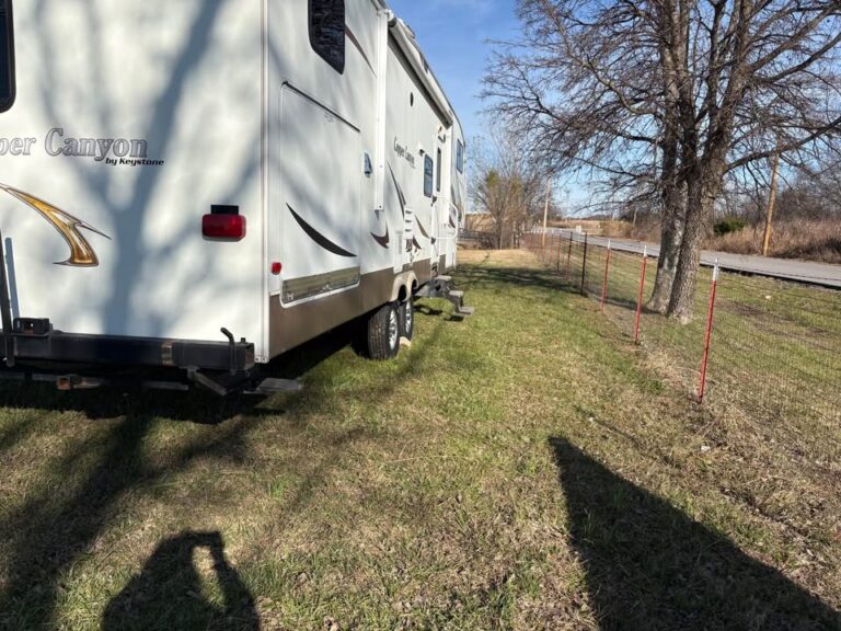 quality Used 2011 Keystone RV Copper Canyon FWBBHS available now - gallery image 2 in Glenpool Camper Sales near Tulsa