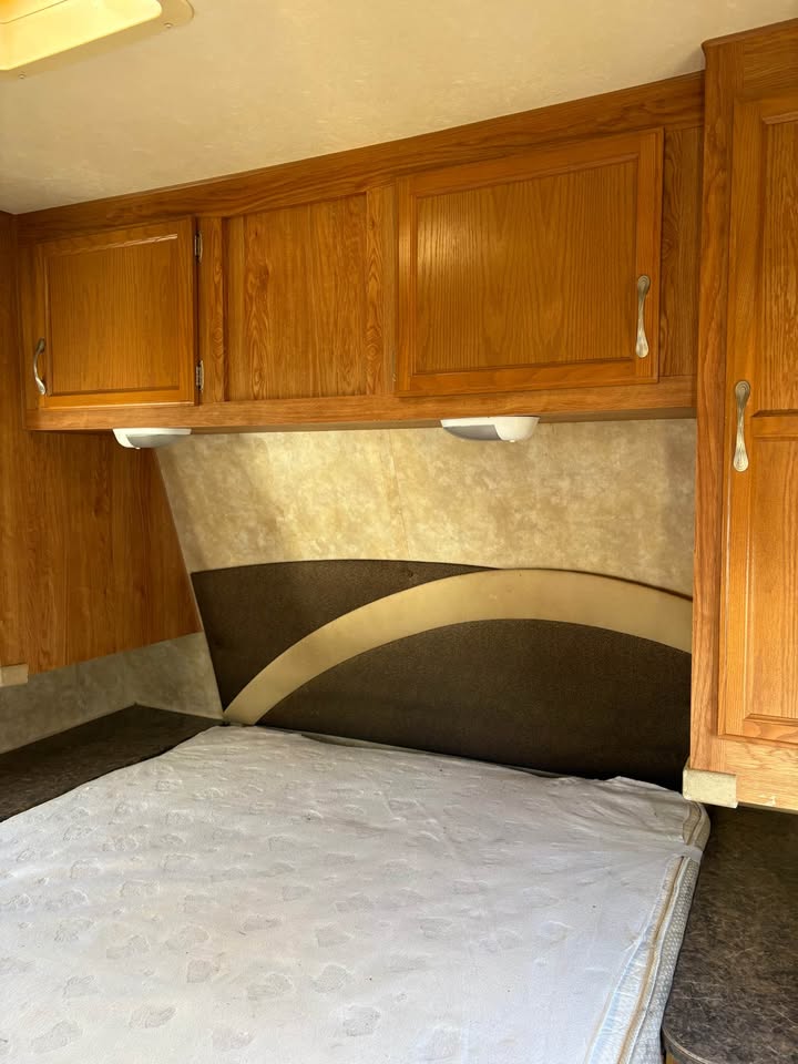Used 2010 Jayco Jayflight Glenpool inventory - gallery image 13 featured at Glenpool Camper Sales Glenpool