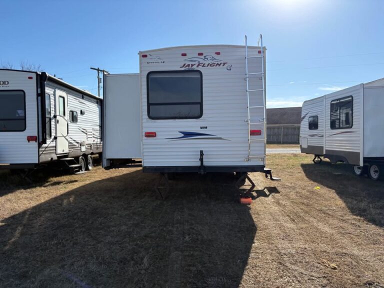Used 2010 Jayco Jayflight for sale by dealer - gallery image 5 sold by Glenpool Camper Sales Glenpool