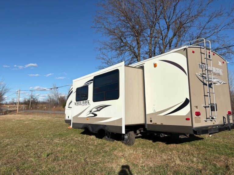 Used 2014 Jayco White Hawk 27DSRB in stock - gallery image 3 located in Glenpool Camper Sales near Tulsa