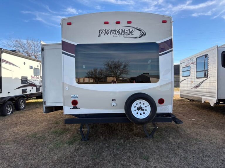 Used 2011 Keystone Bullet for sale by dealer - gallery image 5 sold by Glenpool Camper Sales Glenpool