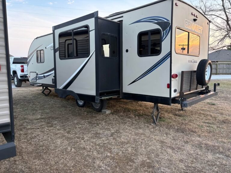 quality Used 2017 KZ RV Connect 241RLK available now - gallery image 2 in Glenpool Camper Sales near Tulsa