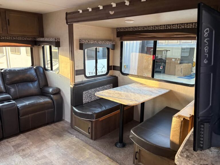 Used 2017 KZ RV Connect 241RLK for sale by dealer - gallery image 5 sold by Glenpool Camper Sales near Tulsa