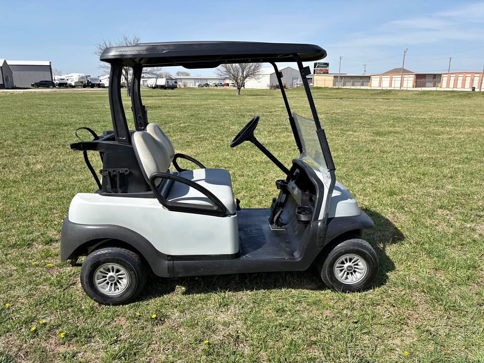 family-friendly Used 2018 Club Car Tempo main photo at Glenpool Camper Sales Glenpool