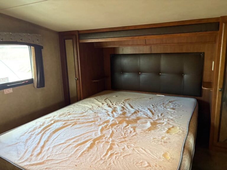 Used 2012 Jayco Eagle RLS for sale - gallery image 16 at Glenpool Camper Sales Tulsa area