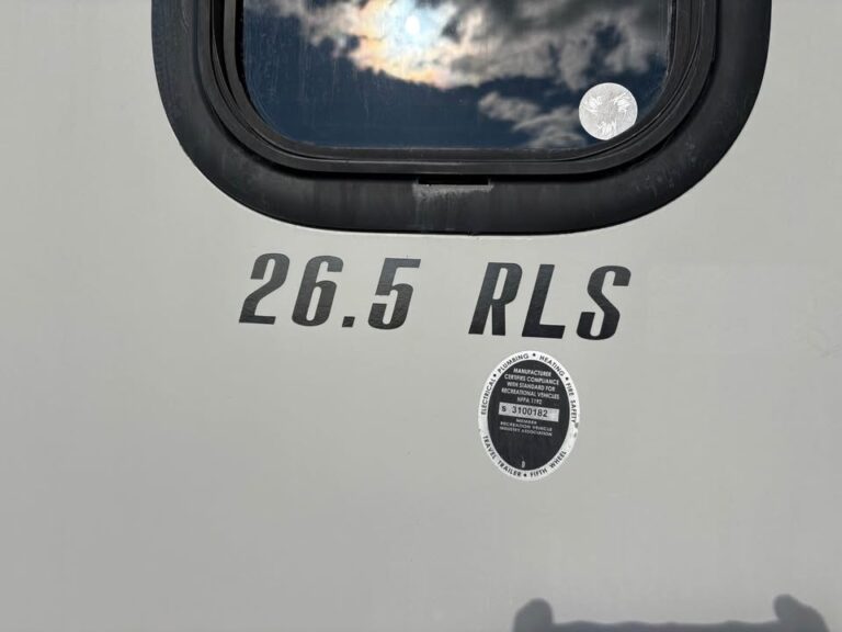 pristine Used 2012 Jayco Eagle RLS ready for delivery - gallery image 6 from Glenpool Camper Sales Tulsa area