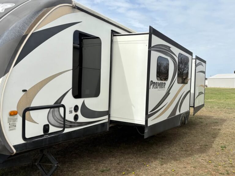 quality Used 2014 Keystone Premier 31BHPR available now - gallery image 2 in Glenpool Camper Sales near Tulsa