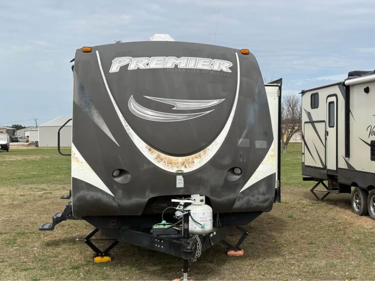 Used 2014 Keystone Premier 31BHPR for sale by dealer - gallery image 5 sold by Glenpool Camper Sales near Tulsa