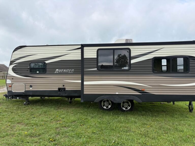 quality Used 2014 Prime Time RV Avenger 27RLS available now - gallery image 2 in Glenpool Camper Sales Glenpool OK
