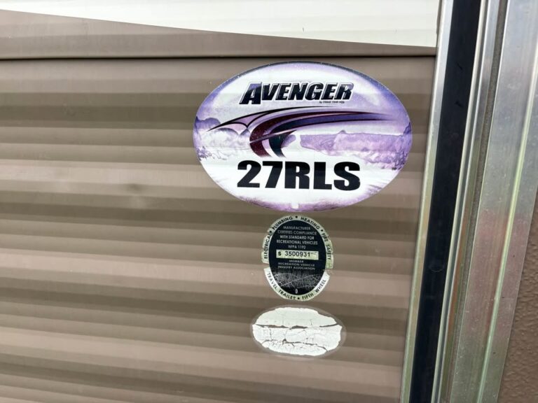 Used 2014 Prime Time RV Avenger 27RLS for sale by dealer - gallery image 5 sold by Glenpool Camper Sales Glenpool OK