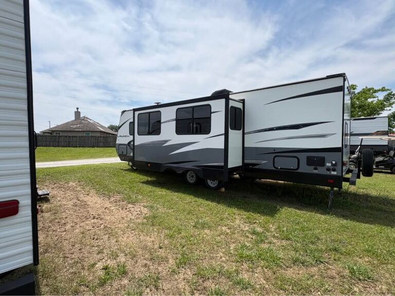 quality Used 2017 Starcraft RV Launch 27BHU available now - gallery image 2 in Glenpool Camper Sales Glenpool OK