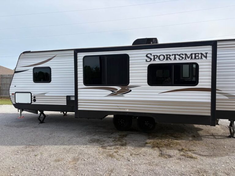 quality Used 2017 KZ RV Sportman 281 available now - gallery image 2 in Glenpool Camper Sales Tulsa area