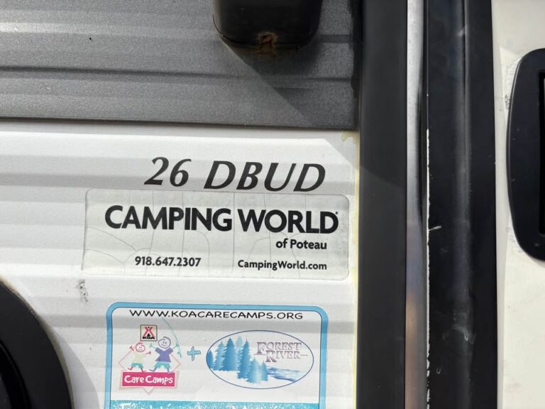 pristine Used 2021 Forest River Wildwood 26DBUD ready for delivery - gallery image 6 from Glenpool Camper Sales near Tulsa