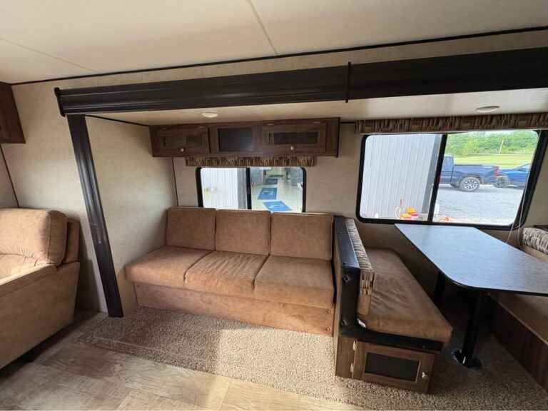 Used 2017 KZ RV Sportman 281 dealership special - gallery image 9 featured at Glenpool Camper Sales Tulsa area