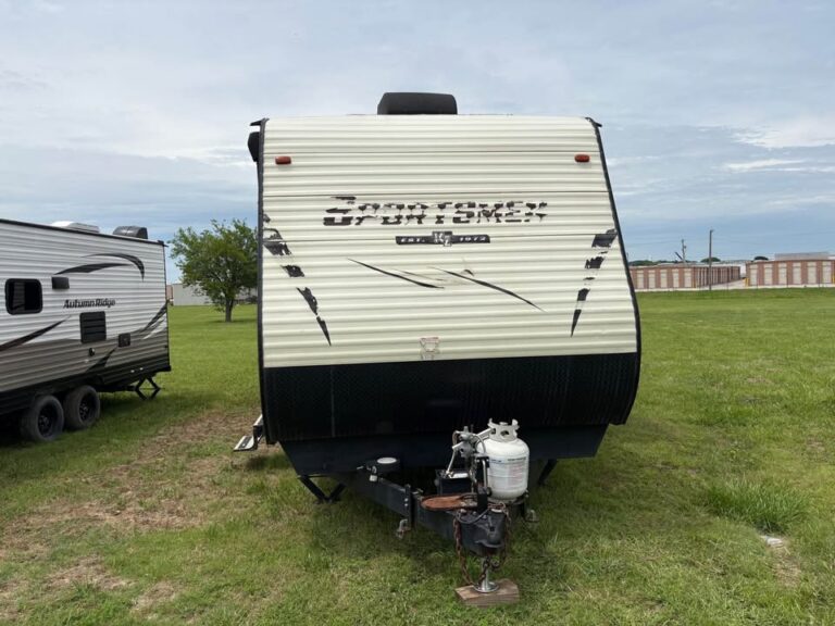 Used 2018 KZ RV Sportman 323 BHK in stock - gallery image 3 located in Glenpool Camper Sales Tulsa Oklahoma
