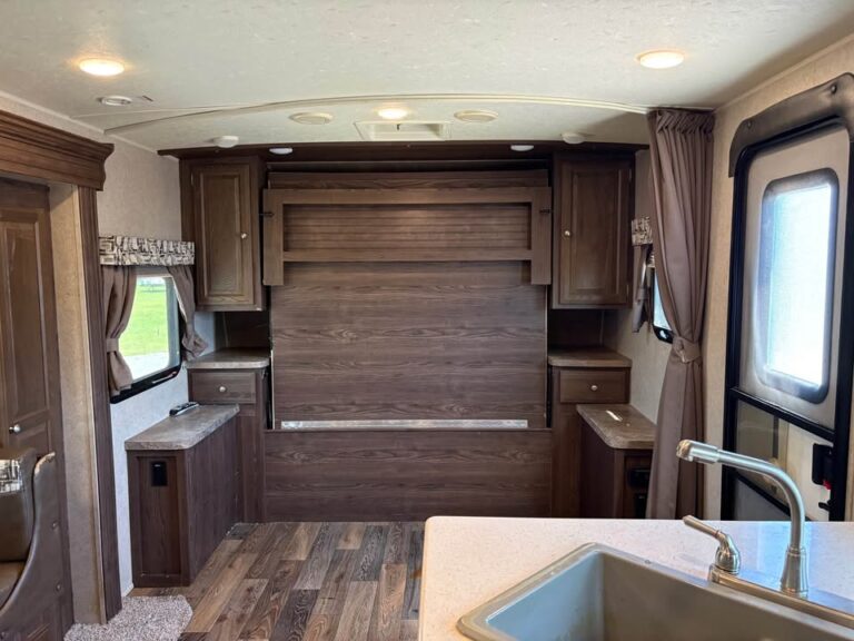 well-maintained Used 2017 Forest River Rockwood Mini Lite 3507S priced to sell - gallery image 8 offered by Glenpool Camper Sales Glenpool OK