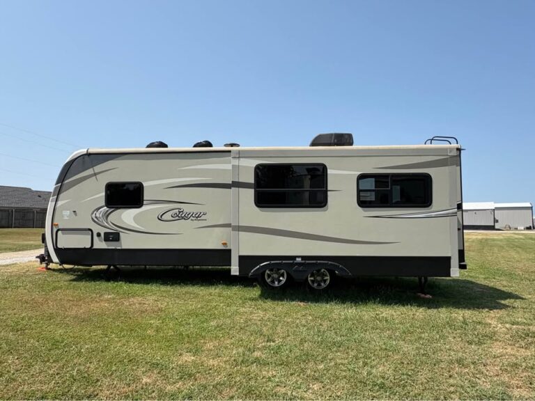 quality Used 2018 Keystone Cougar 28RLS available now - gallery image 2 in Glenpool Camper Sales Glenpool OK
