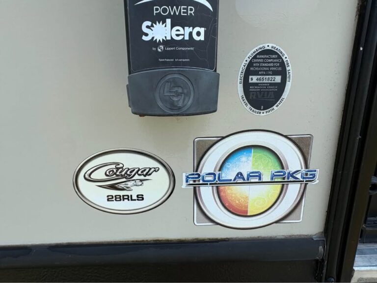 Used 2018 Keystone Cougar 28RLS for sale by dealer - gallery image 5 sold by Glenpool Camper Sales Glenpool OK